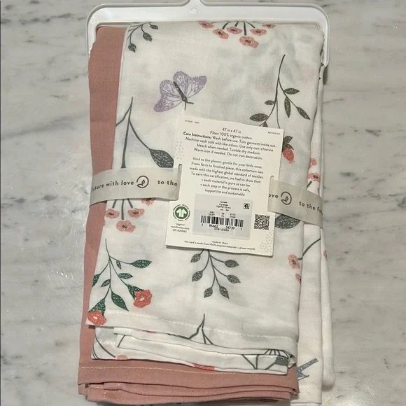 Little Planet Muslin Blankets - Picture 2 of 5